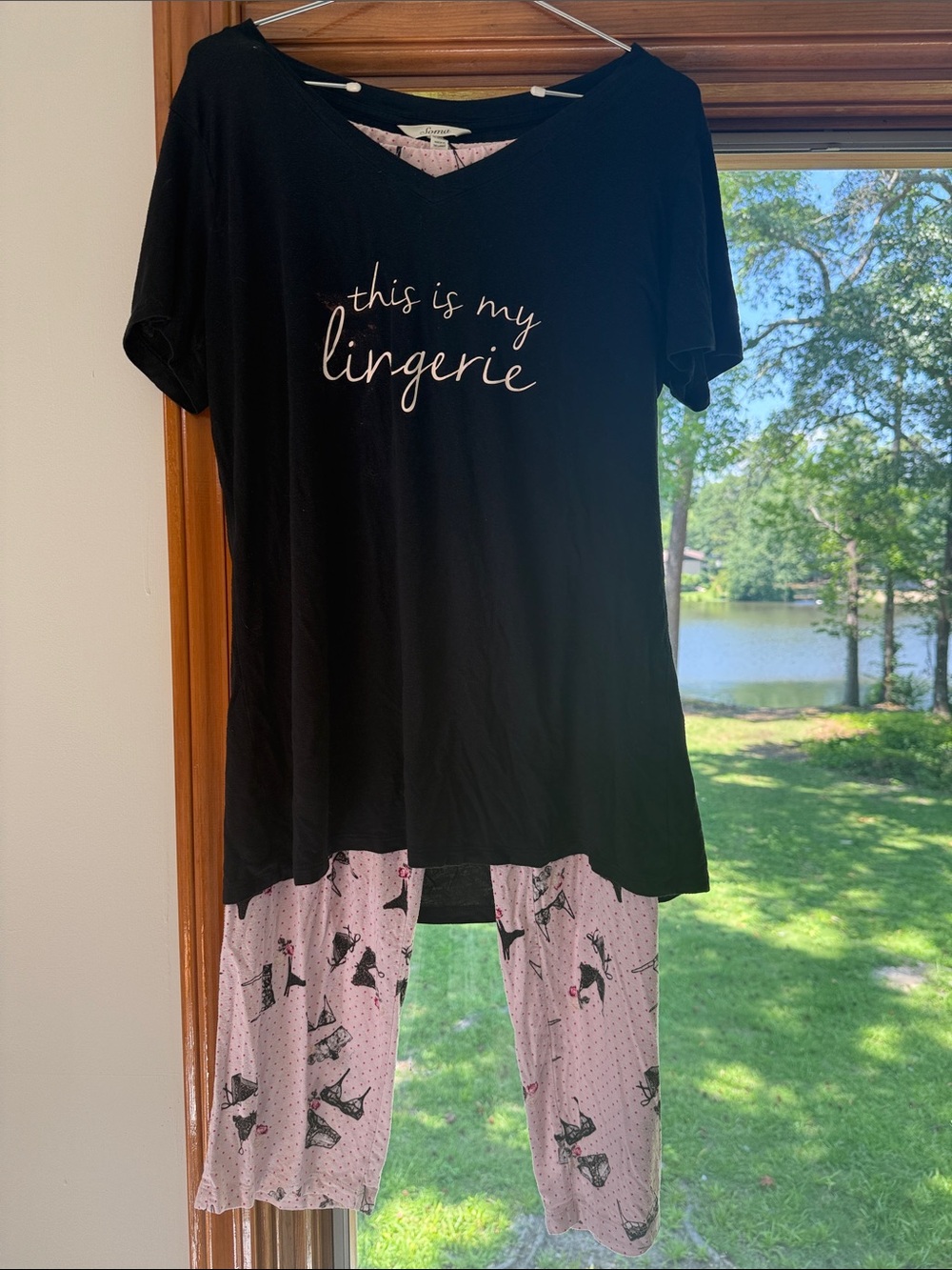 Soma cool nights pajamas set, This is my lingerie, Size M, Red around the logo￼